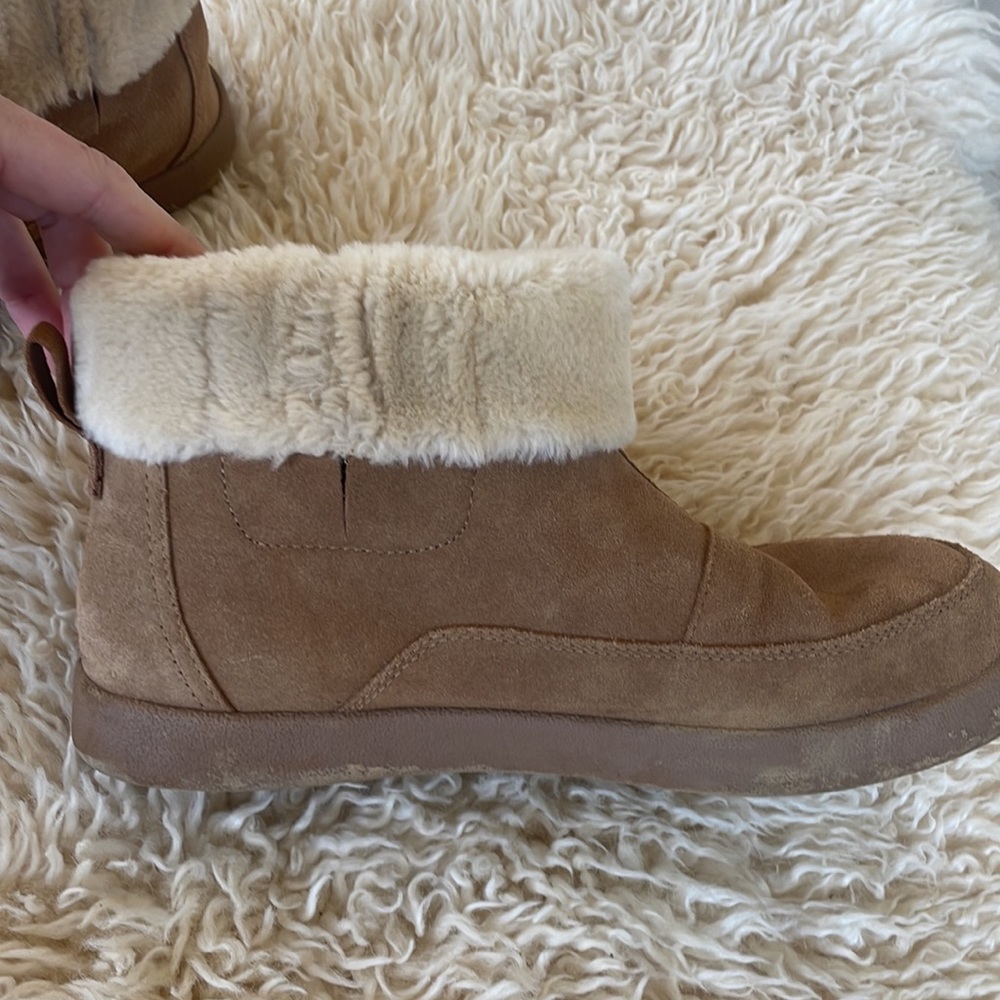 Sanuk ankle booties